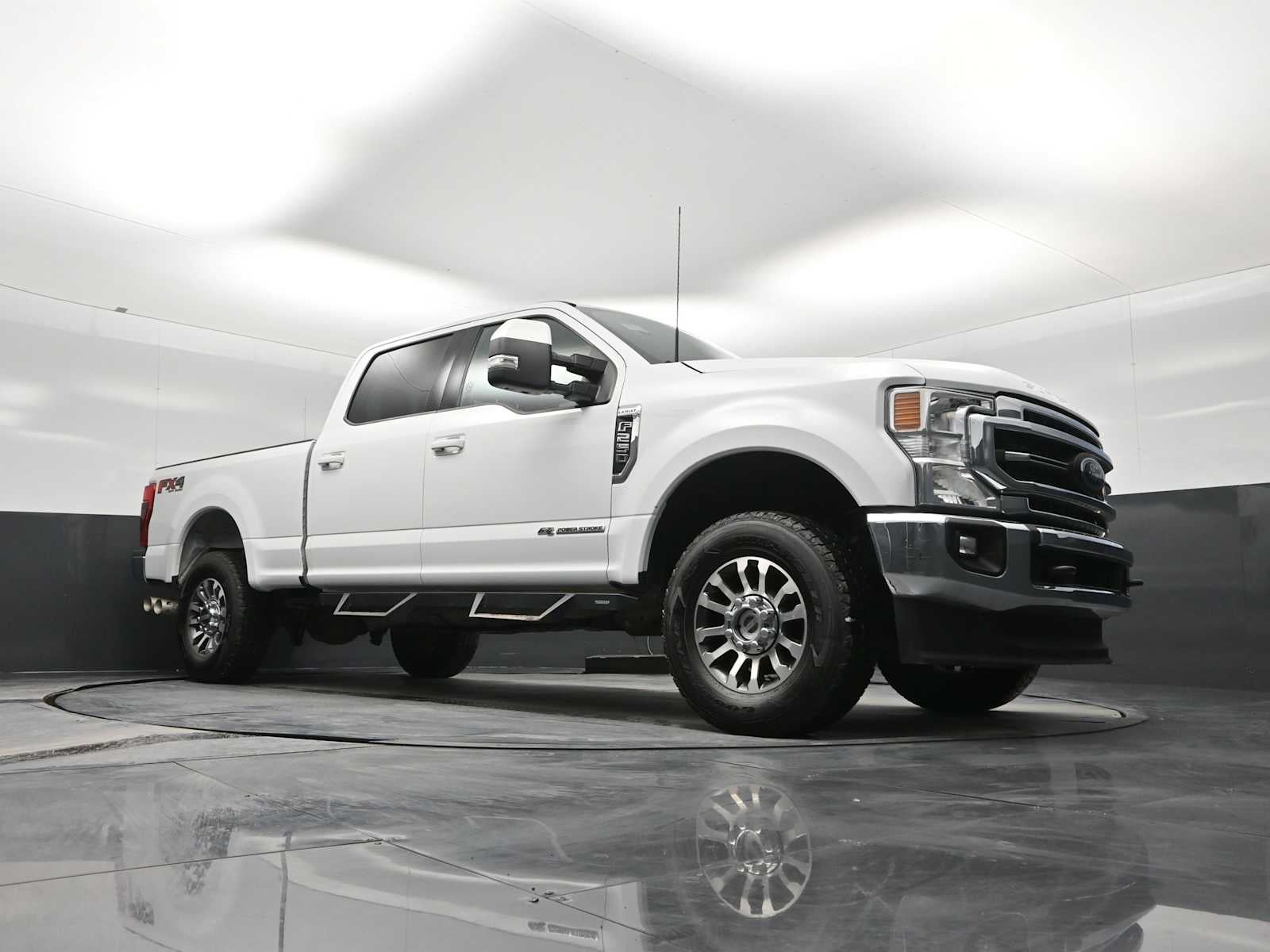 2021 Ford Super Duty F-250 SRW LARIAT