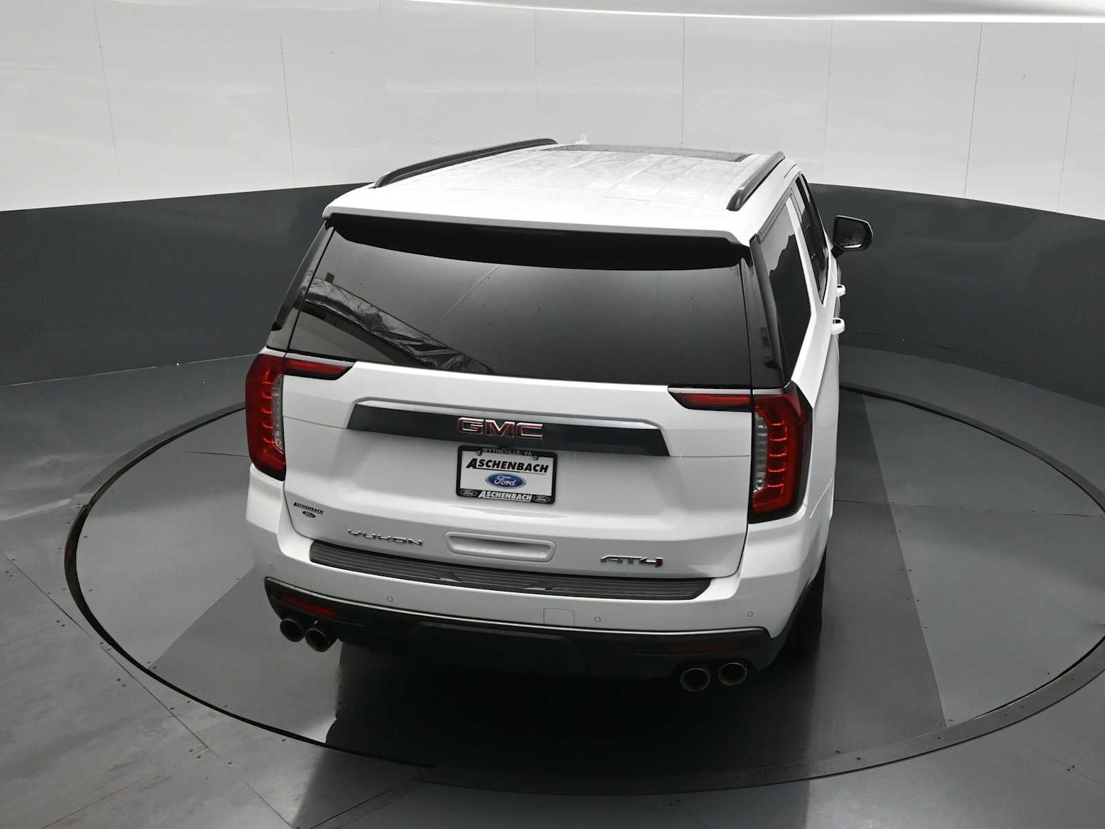 2022 GMC Yukon XL AT4
