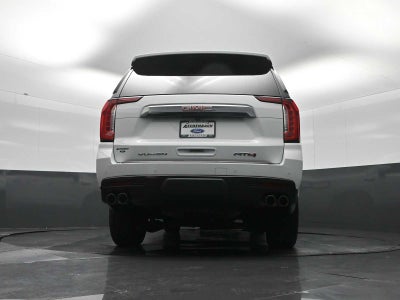 2022 GMC Yukon XL AT4