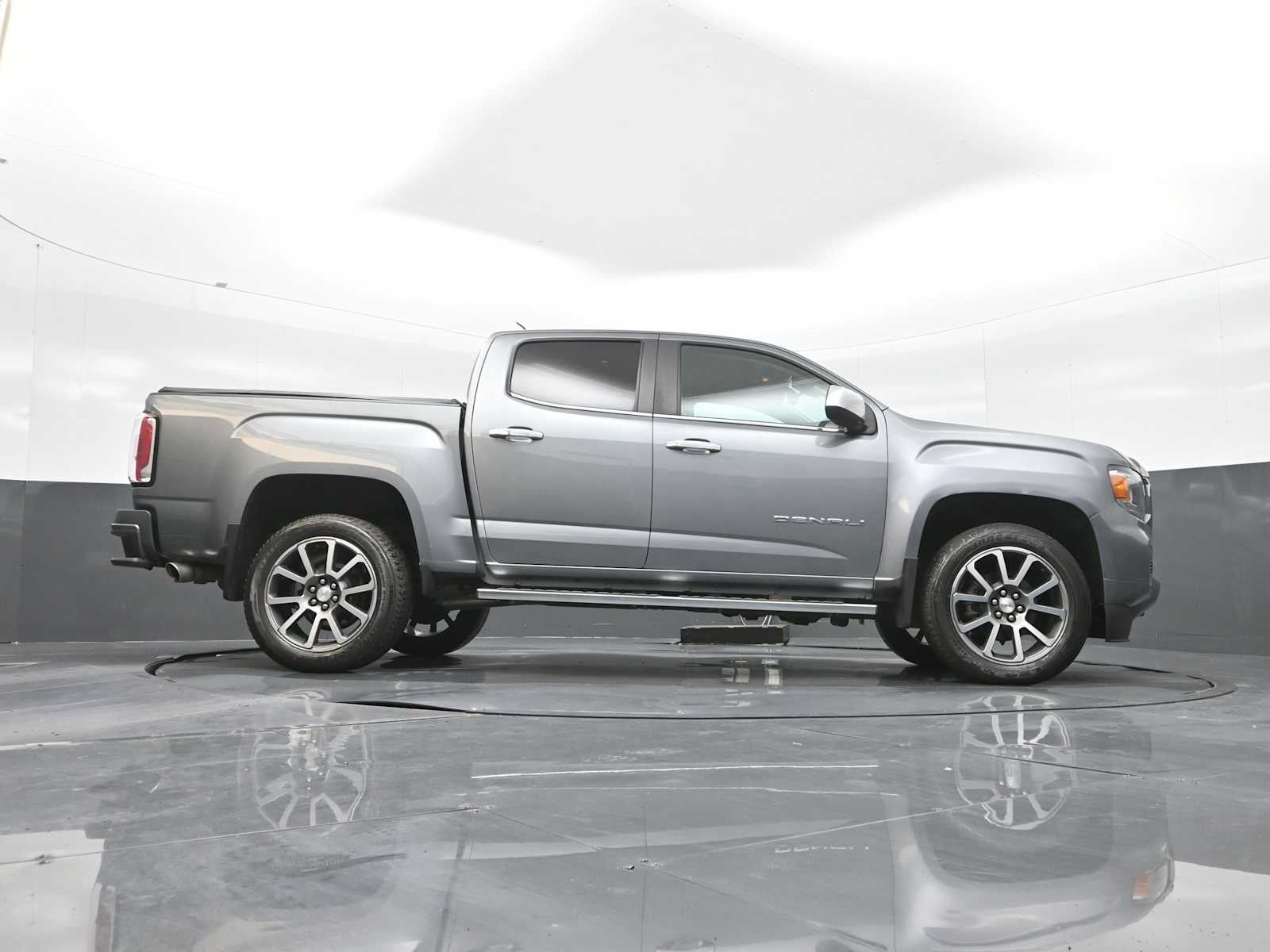 2022 GMC Canyon 4WD Denali