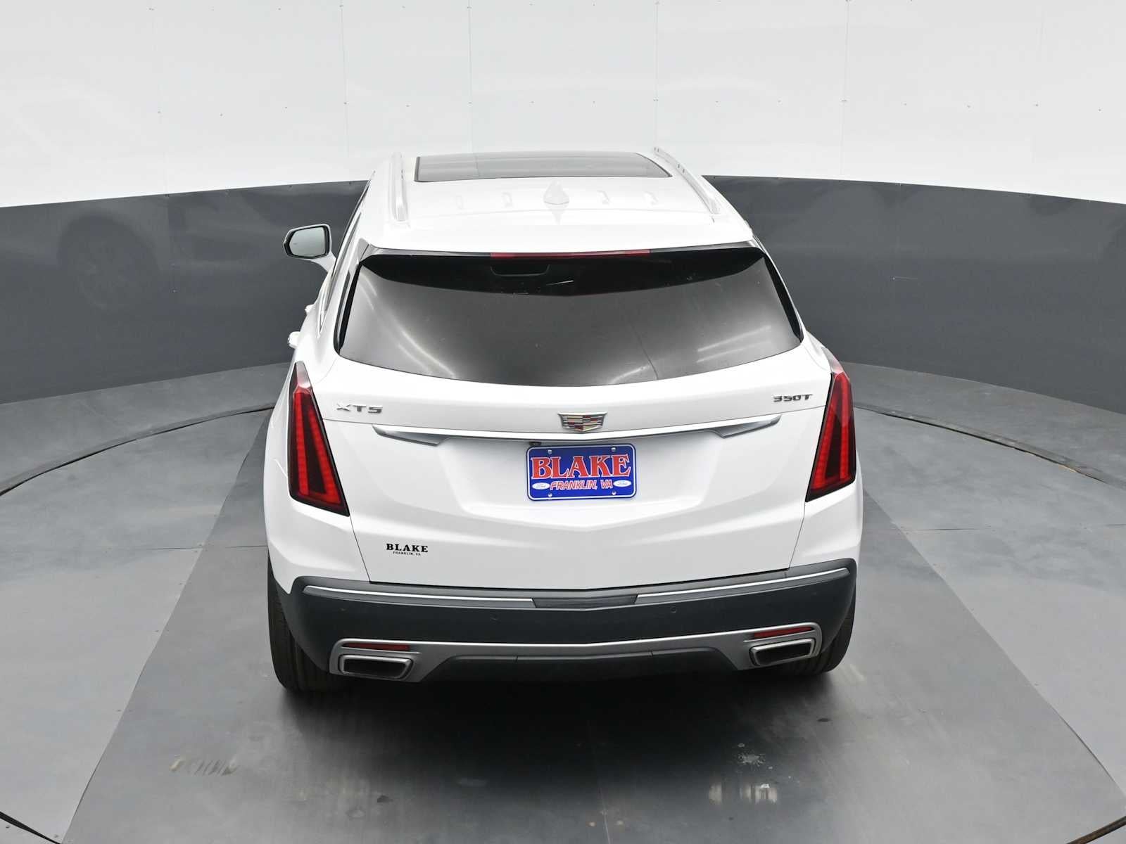 2024 Cadillac XT5 FWD Premium Luxury