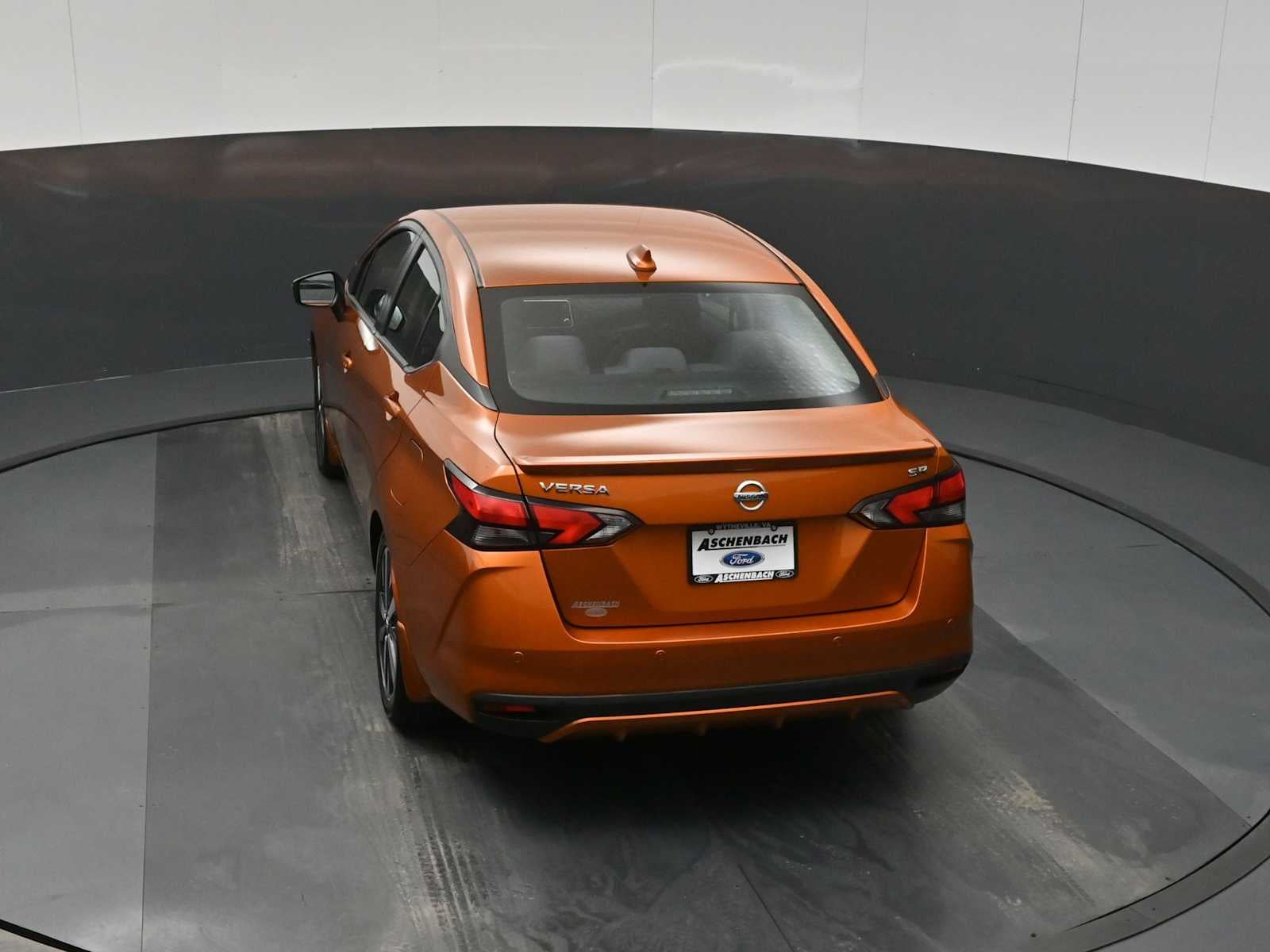 2021 Nissan Versa SR