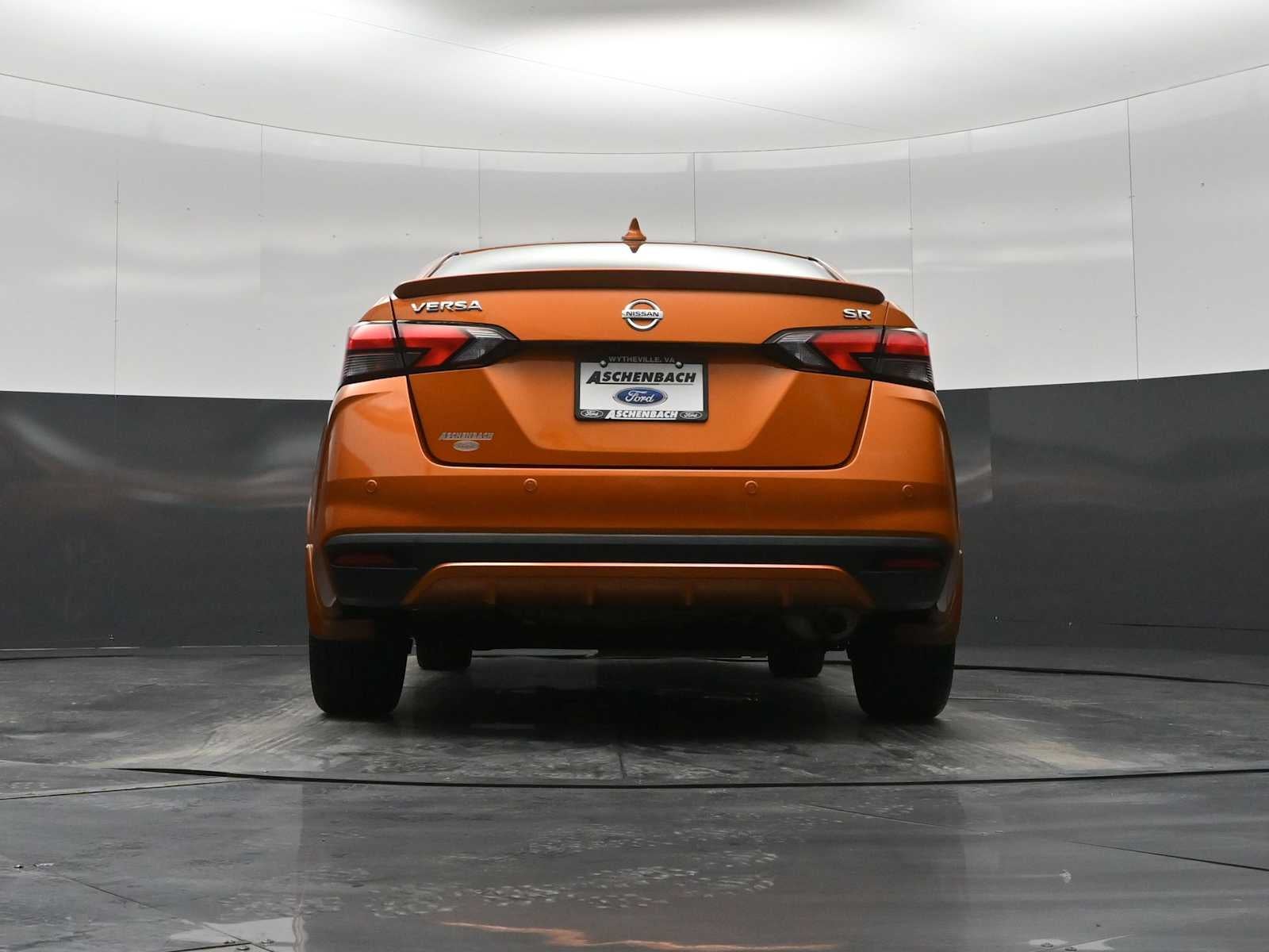 2021 Nissan Versa SR