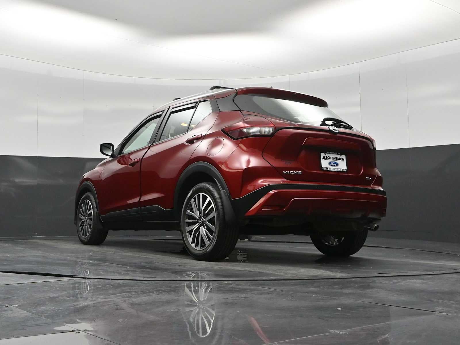 2022 Nissan Kicks SV