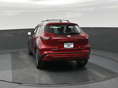 2022 Nissan Kicks SV