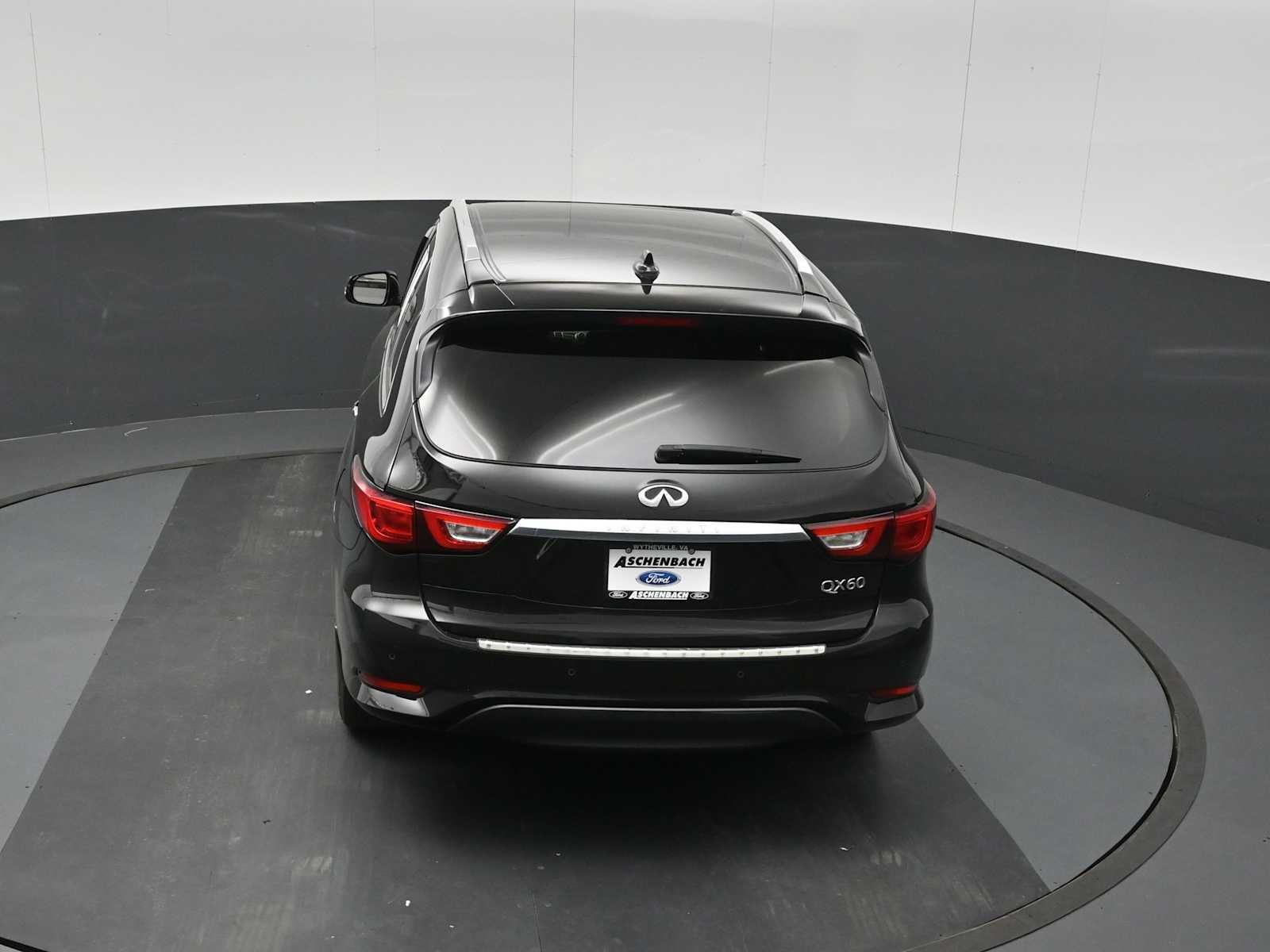 2017 INFINITI QX60 Base