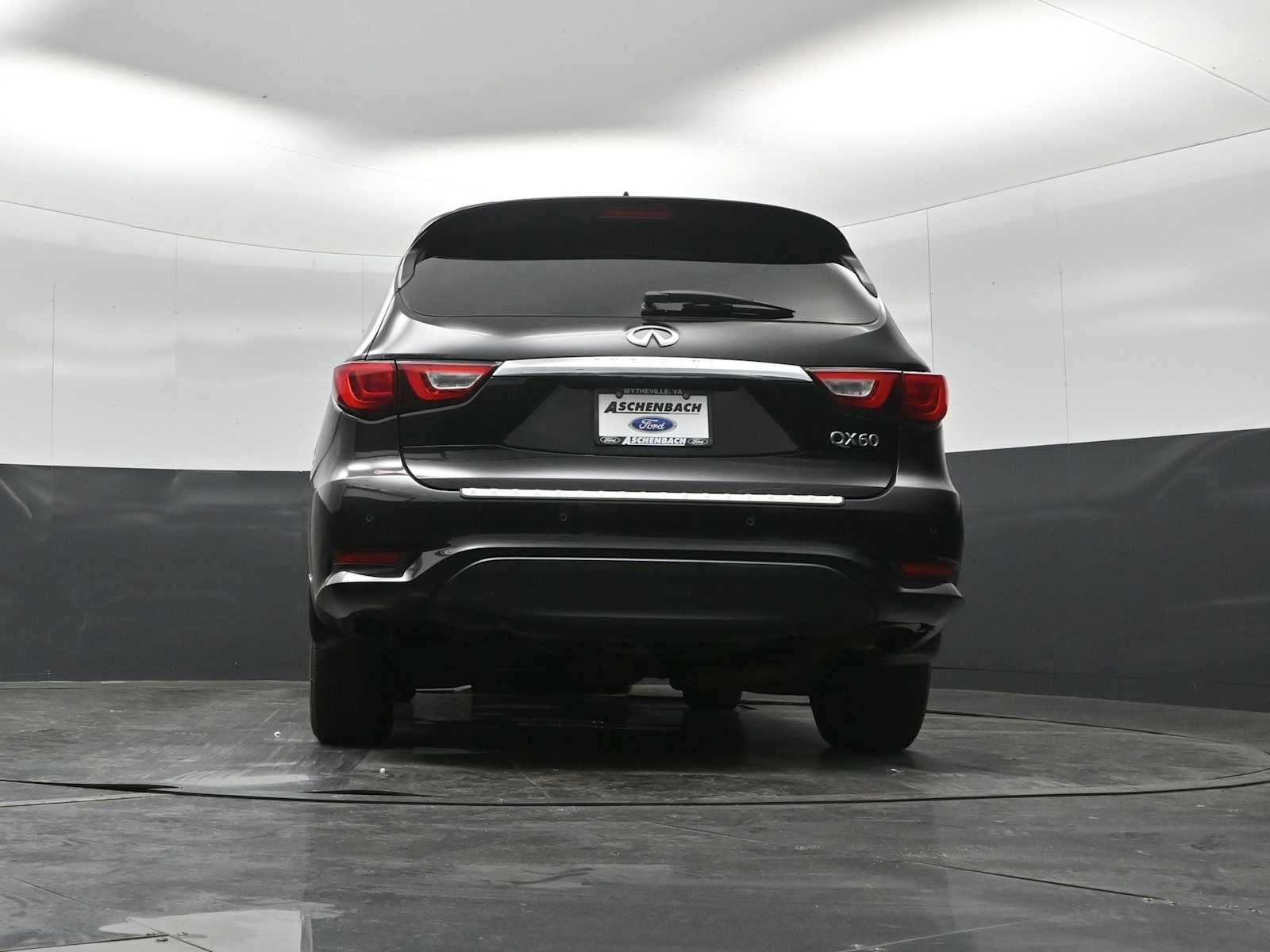2017 INFINITI QX60 Base