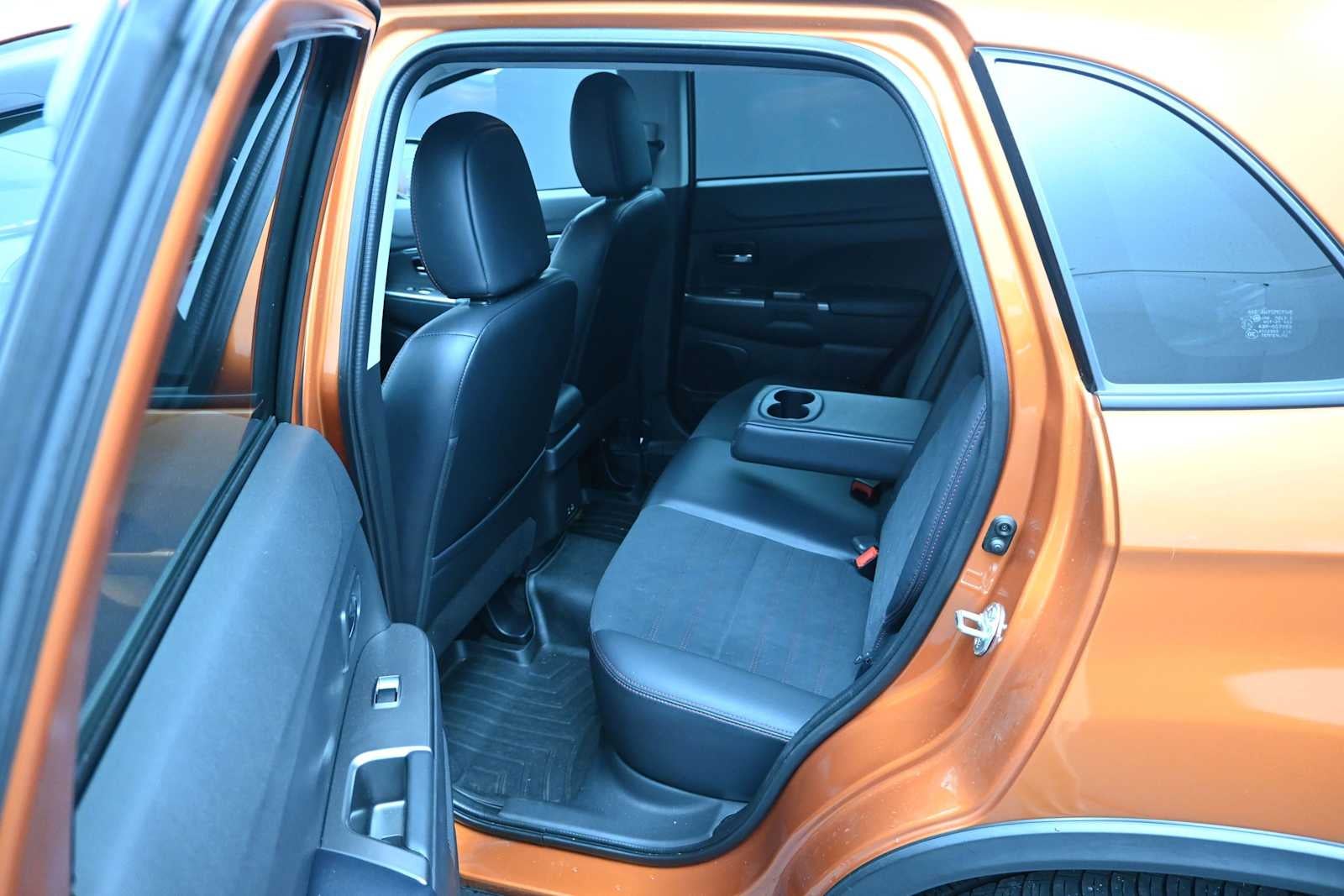2023 Mitsubishi Outlander Sport SE
