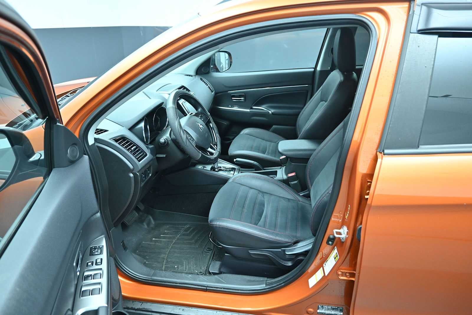 2023 Mitsubishi Outlander Sport SE