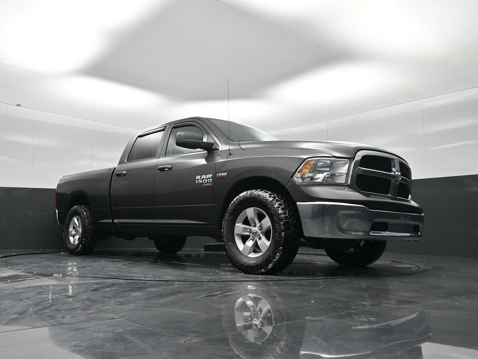 2021 RAM 1500 Classic SLT