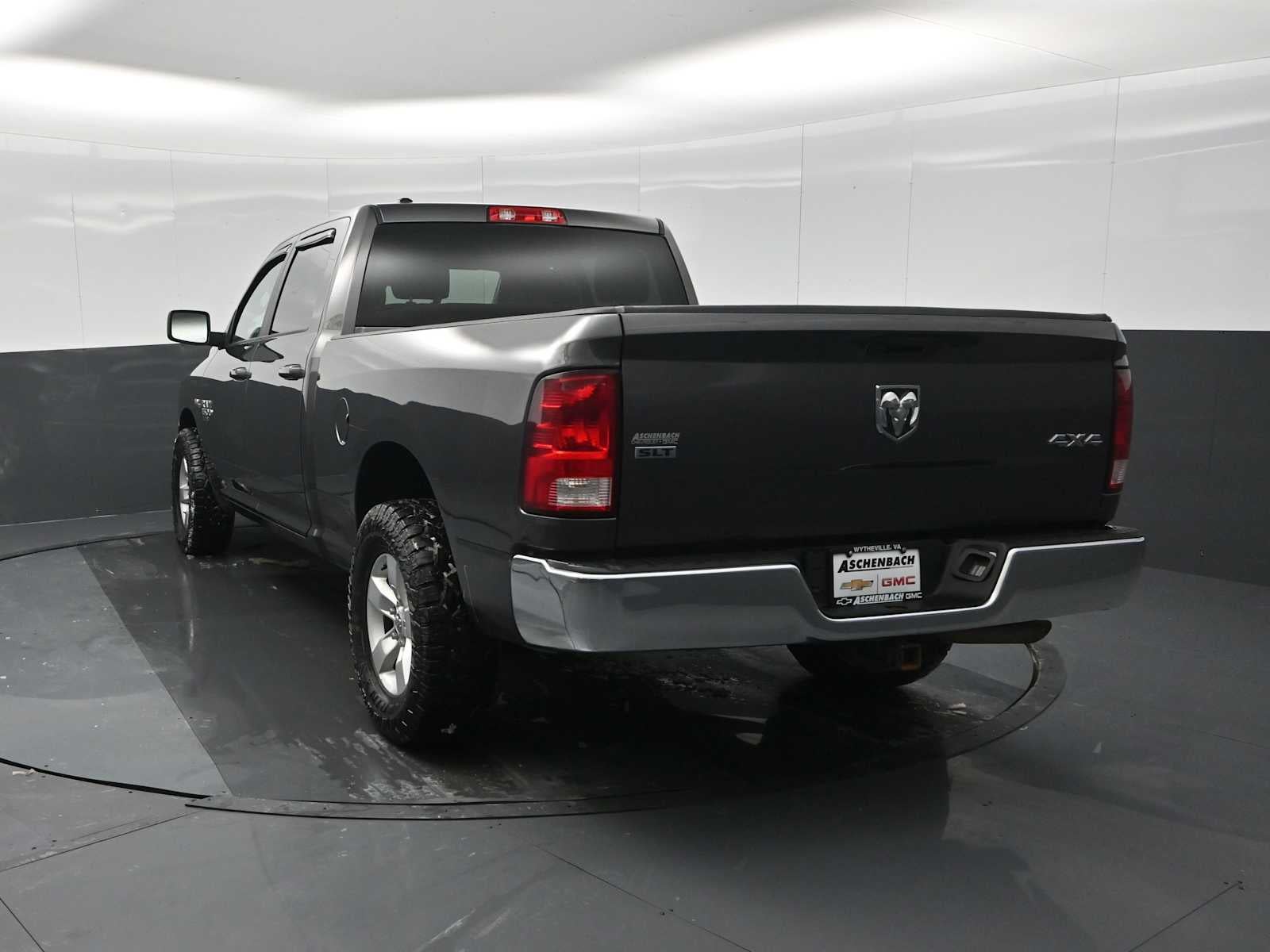 2021 RAM 1500 Classic SLT
