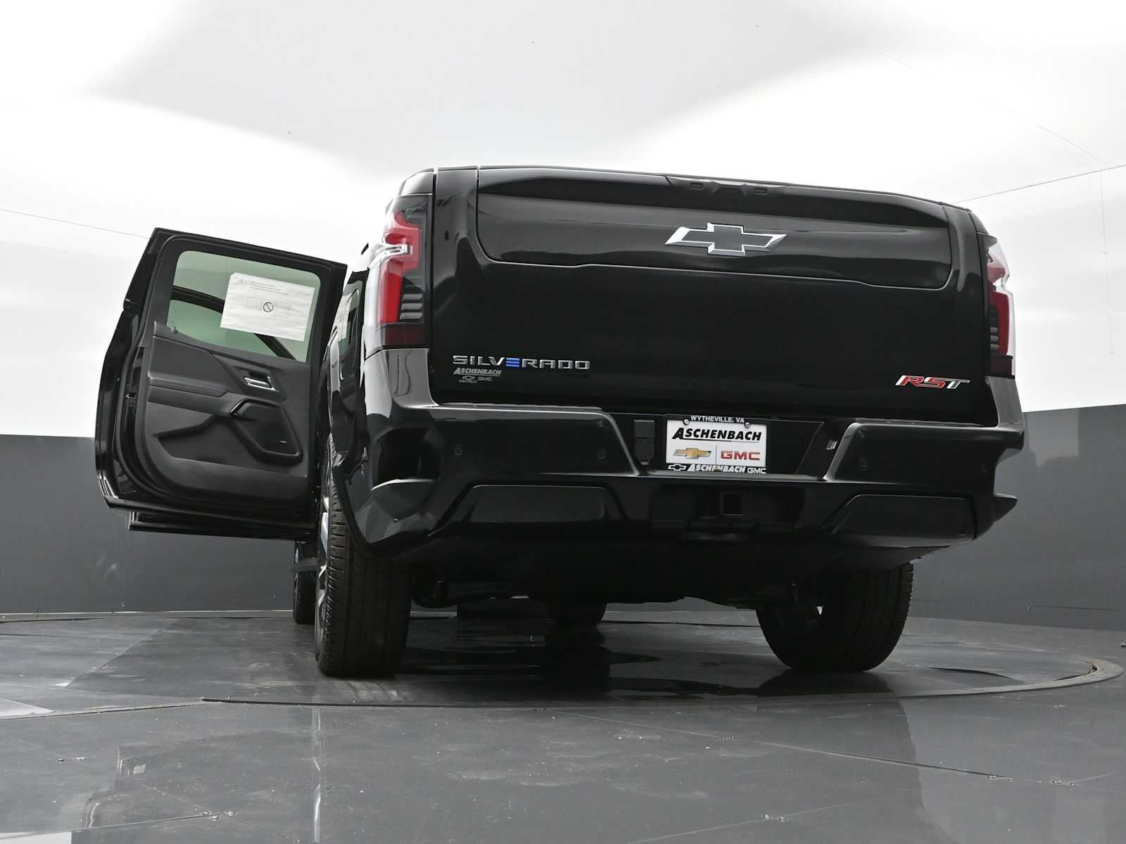 2024 Chevrolet Silverado EV RST