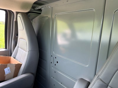 2025 Chevrolet Express Cargo WT