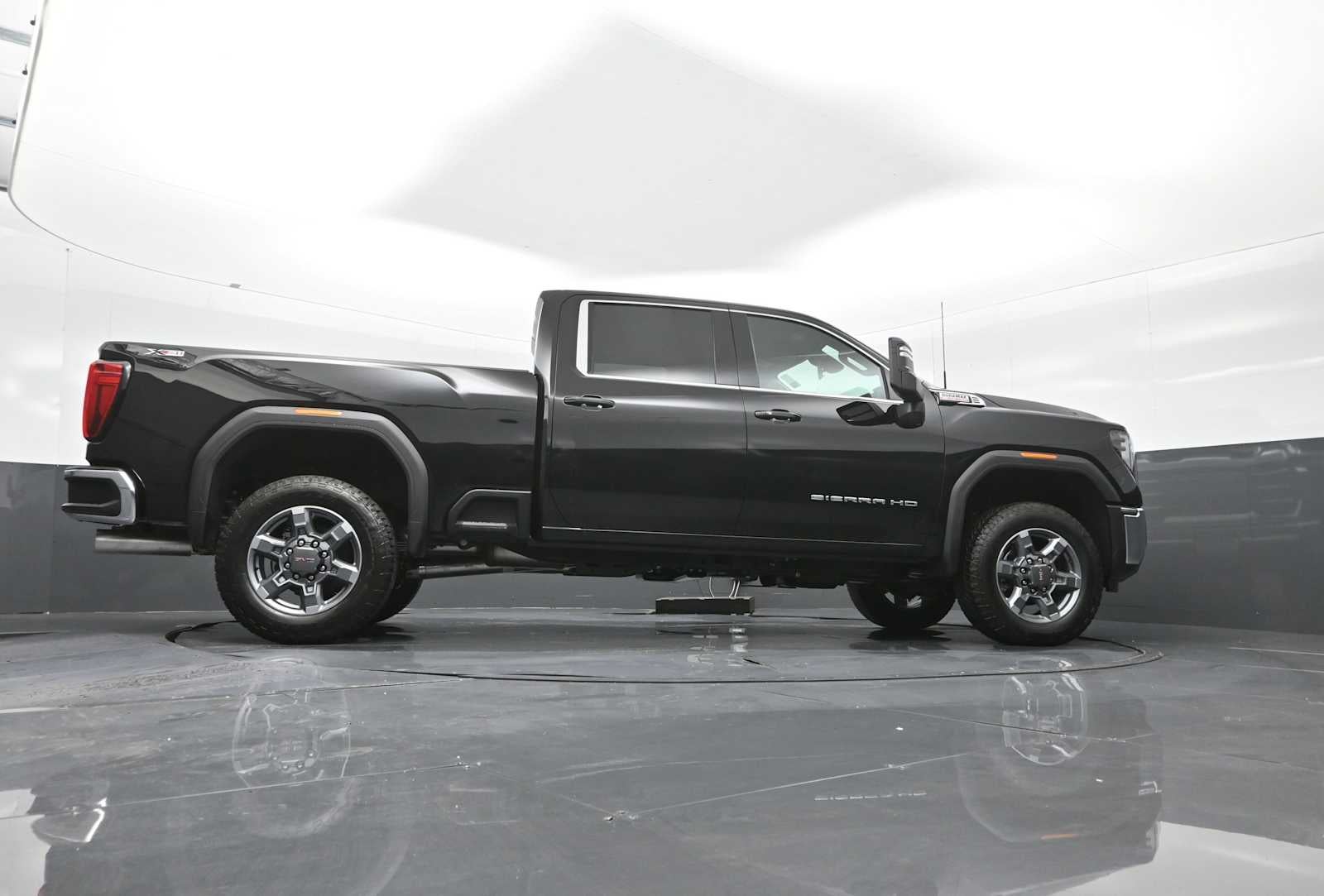 2025 GMC Sierra 2500 HD SLE
