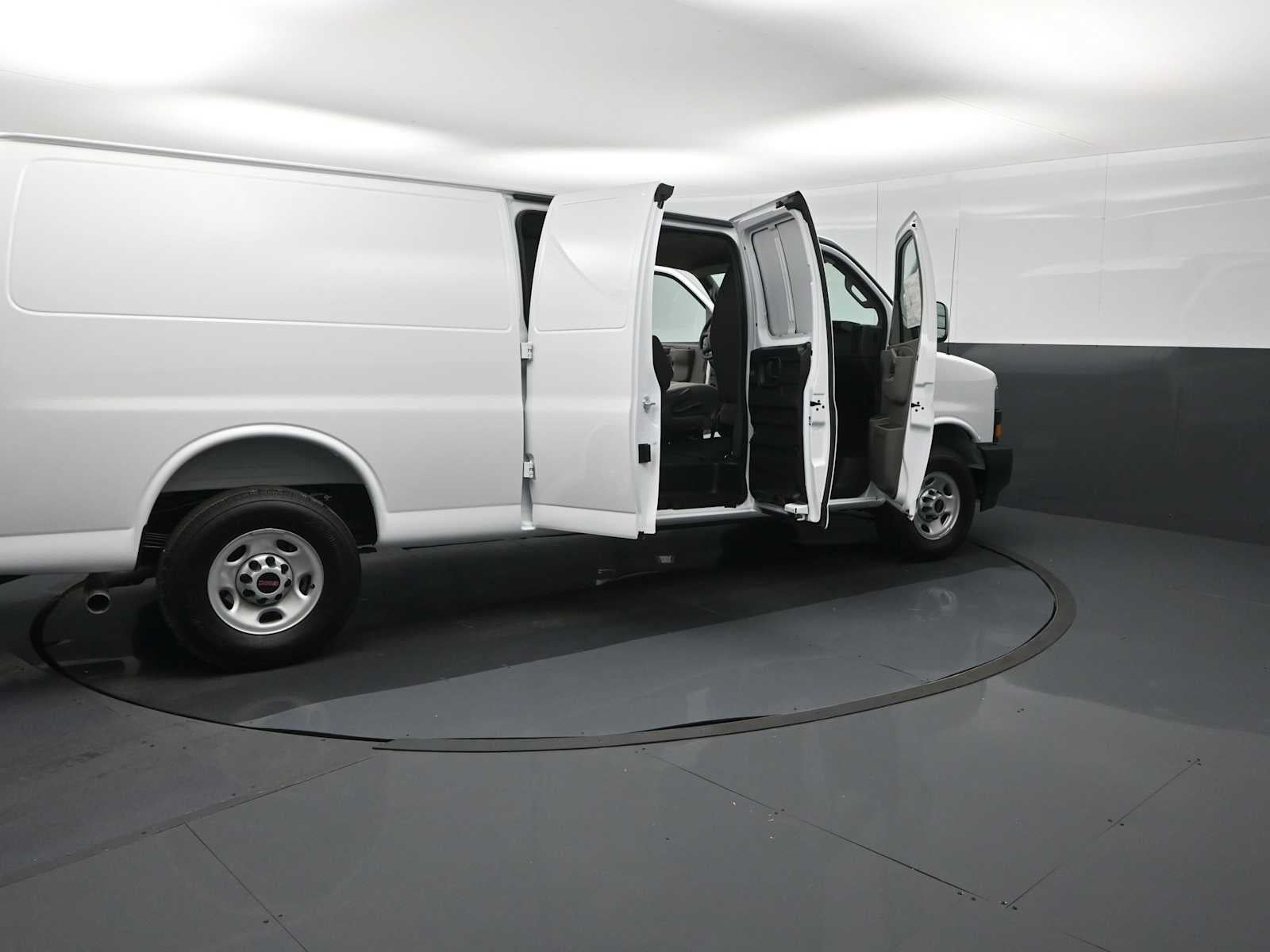 2026 GMC Savana Cargo Work Van