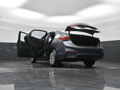 2019 Hyundai Accent SE