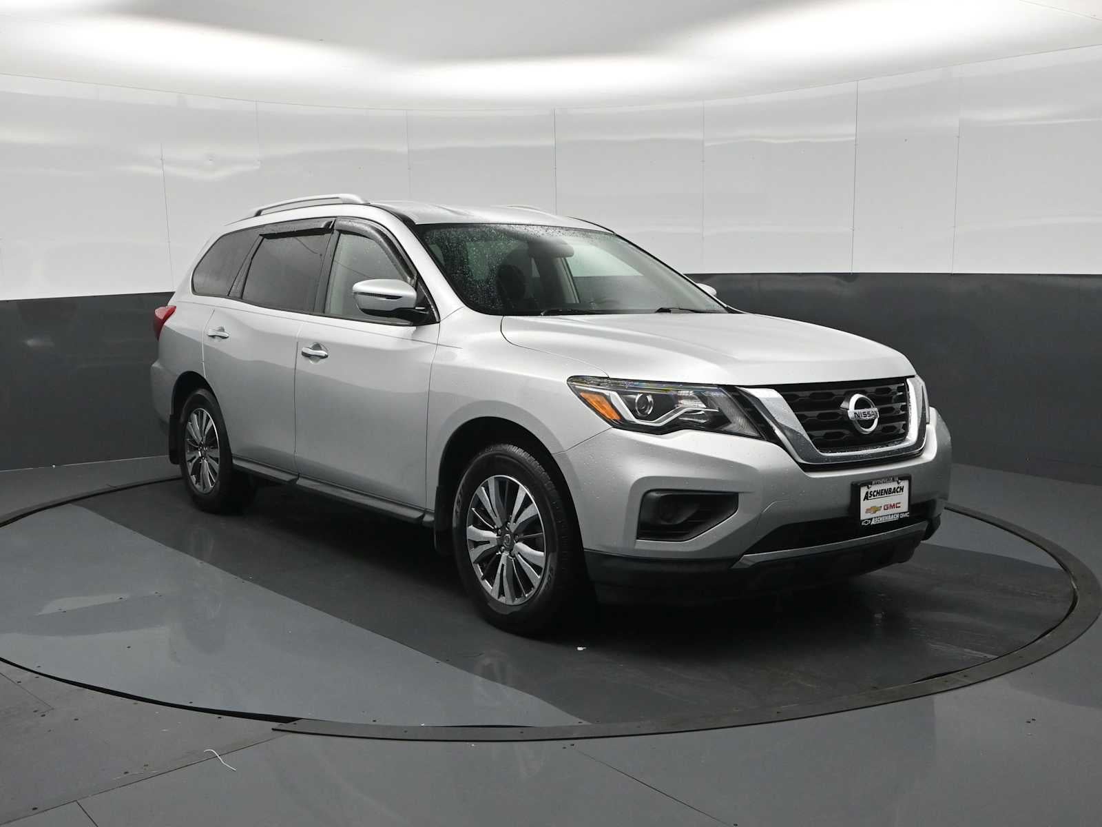 2019 Nissan Pathfinder S