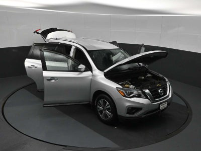2019 Nissan Pathfinder S