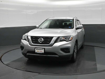 2019 Nissan Pathfinder S