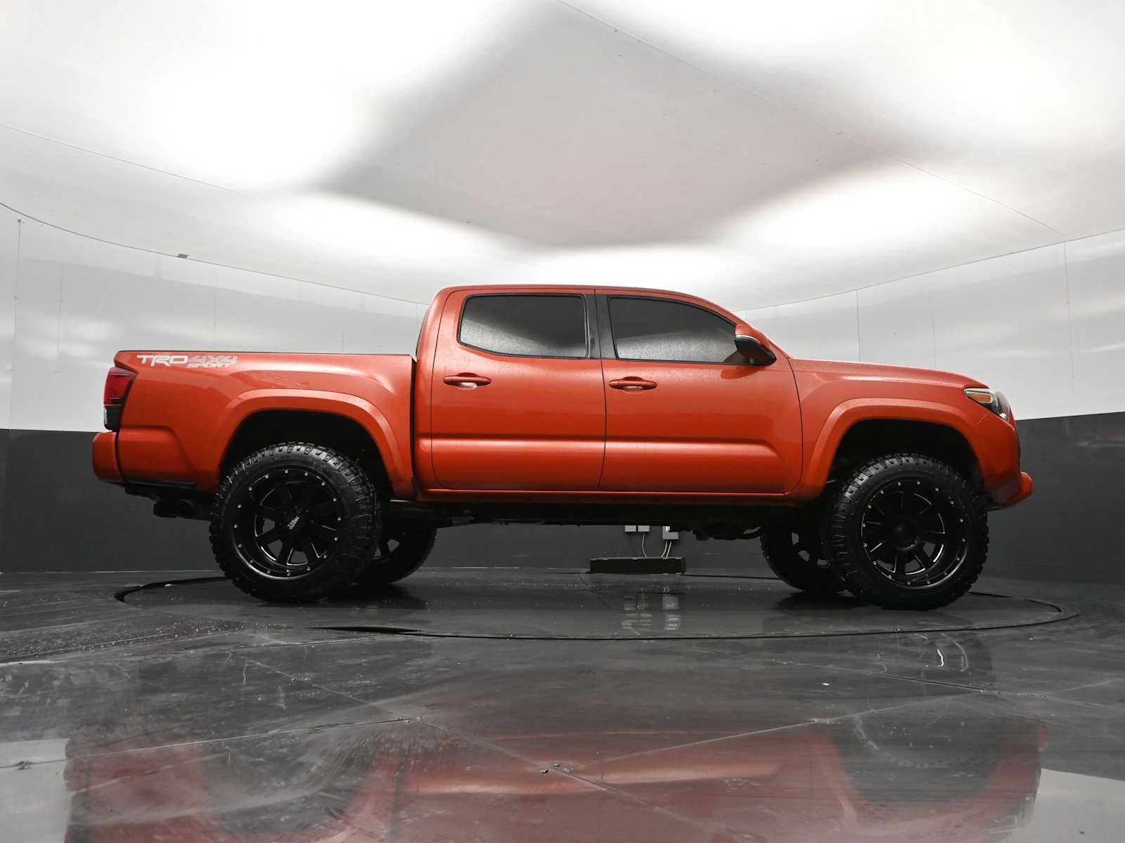 2018 Toyota Tacoma SR