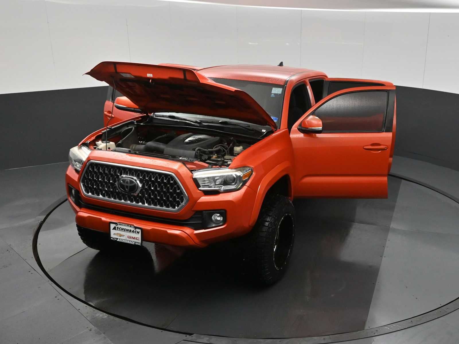 2018 Toyota Tacoma SR