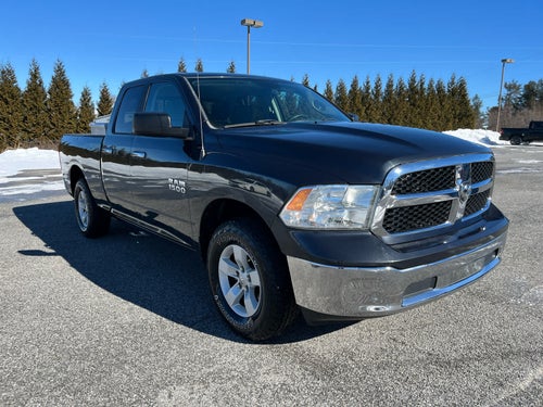 2017 RAM 1500 SLT Quad Cab 4x4 6'4' Box