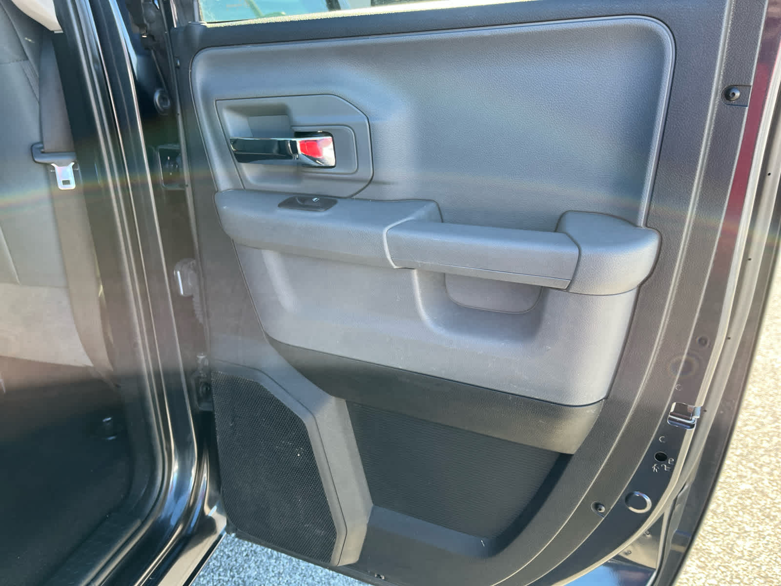 2017 RAM 1500 SLT Quad Cab 4x4 6'4' Box