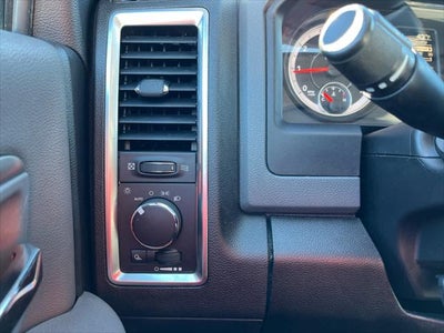 2017 RAM 1500 SLT Quad Cab 4x4 6'4' Box