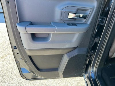 2017 RAM 1500 SLT Quad Cab 4x4 6'4' Box