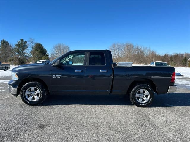 2017 RAM 1500 SLT Quad Cab 4x4 6'4' Box