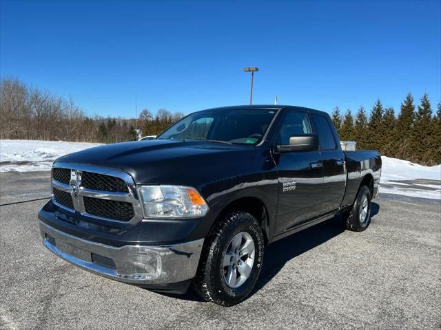 2017 RAM 1500 SLT Quad Cab 4x4 6'4' Box
