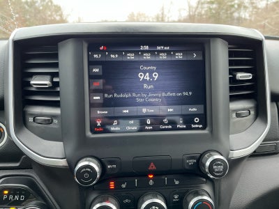 2021 RAM 1500 Big Horn Crew Cab 4x4 6'4' Box