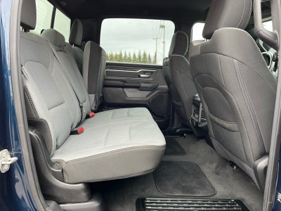 2021 RAM 1500 Big Horn Crew Cab 4x4 6'4' Box