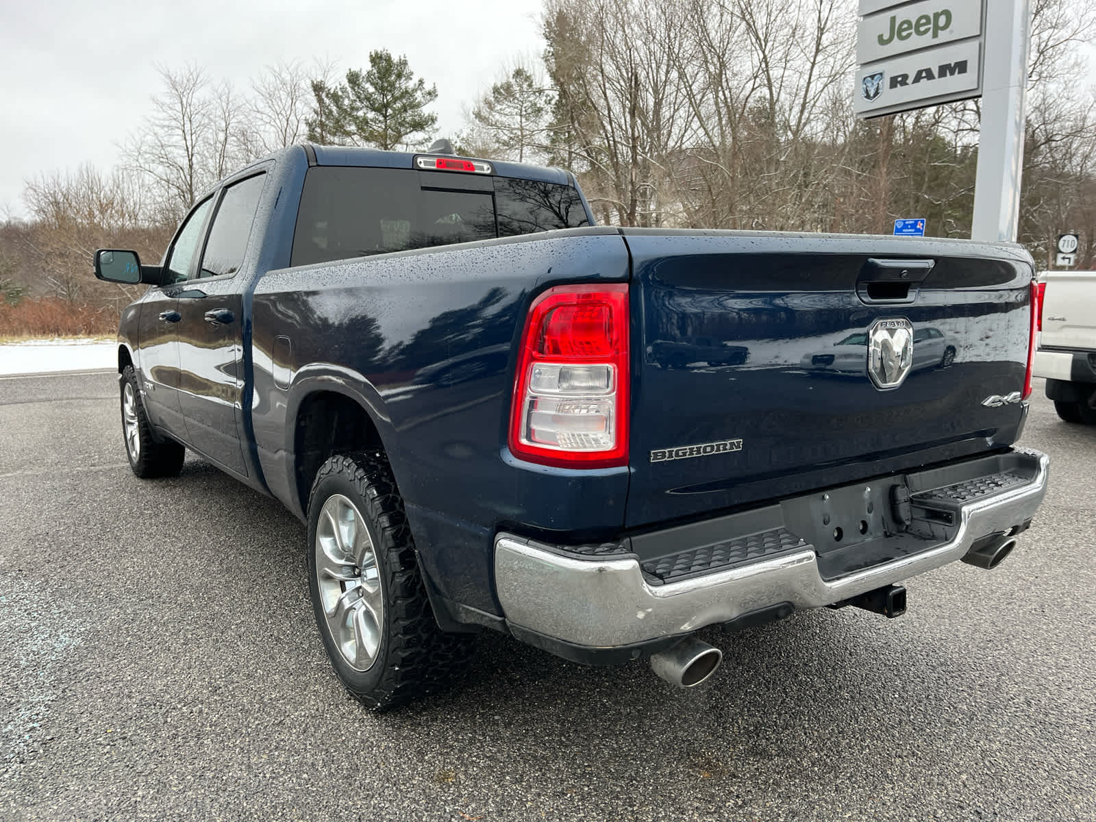 2021 RAM 1500 Big Horn Crew Cab 4x4 6'4' Box