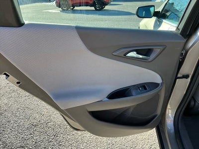 2022 Chevrolet Malibu FWD 1FL