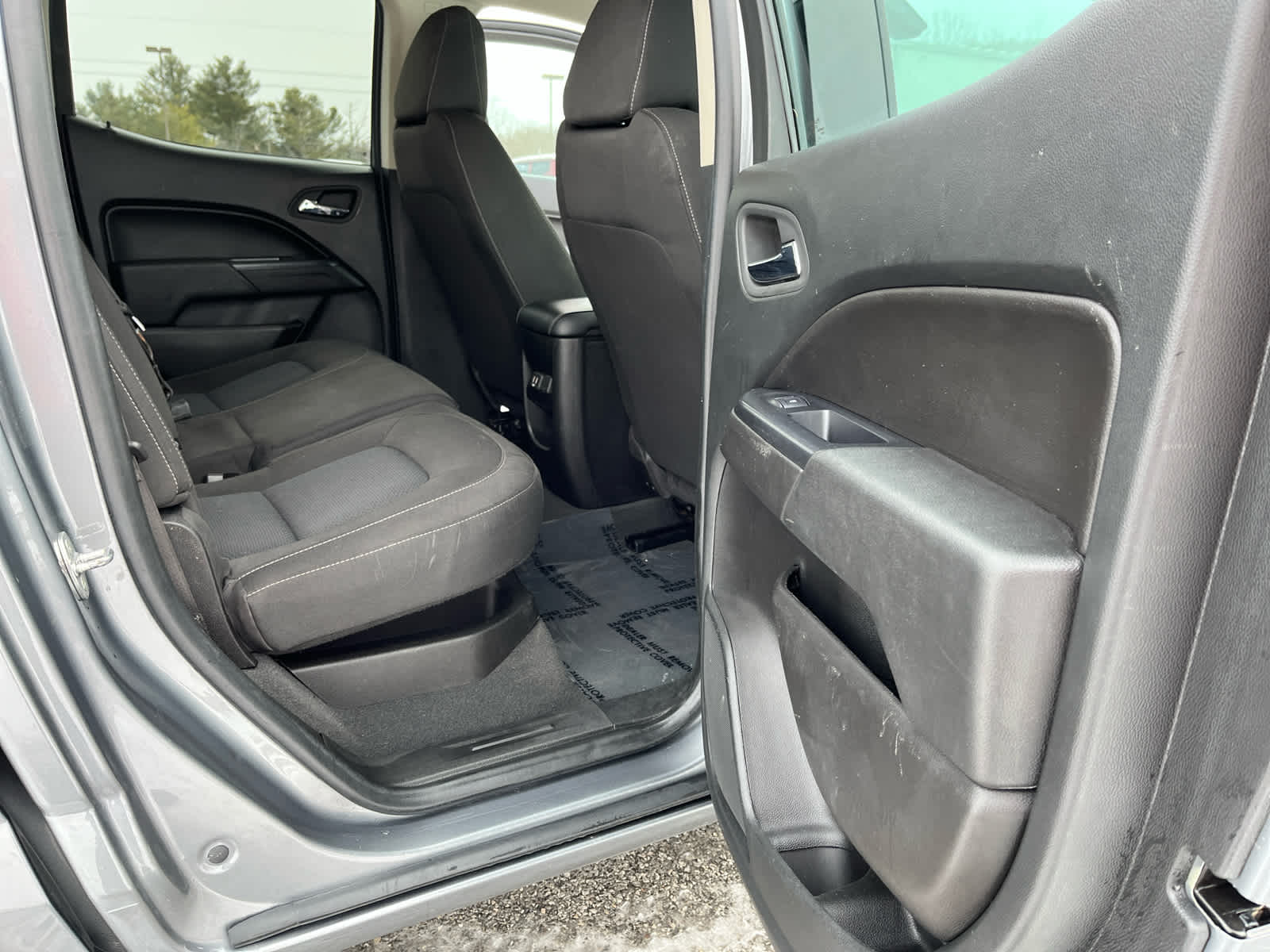 2022 Chevrolet Colorado 4WD Crew Cab Short Box LT