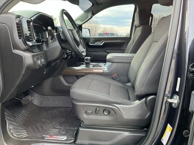 2024 Chevrolet Silverado 1500 4WD Crew Cab Standard Bed LT