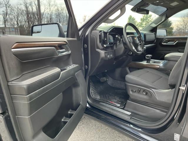 2024 Chevrolet Silverado 1500 4WD Crew Cab Standard Bed LT