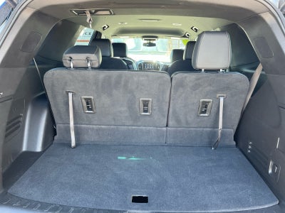2022 Chevrolet Traverse AWD LT Leather