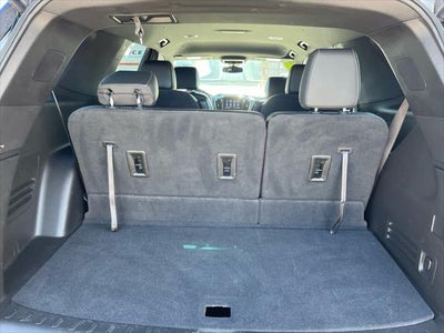 2022 Chevrolet Traverse AWD LT Leather