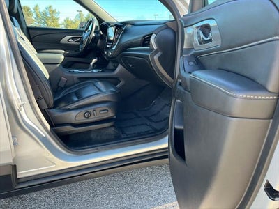 2022 Chevrolet Traverse AWD LT Leather