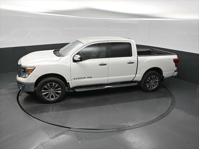 2019 Nissan TITAN SL