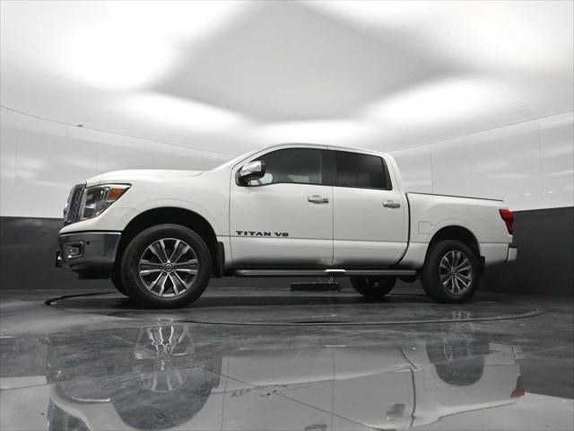 2019 Nissan TITAN SL