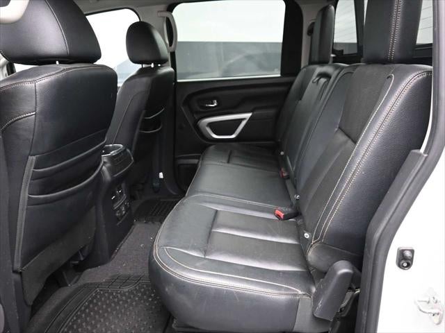 2019 Nissan TITAN SL