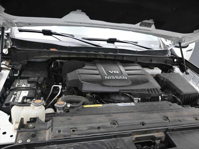 2019 Nissan TITAN SL