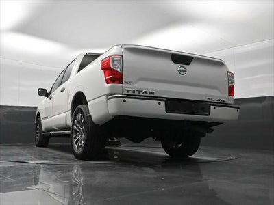 2019 Nissan TITAN SL
