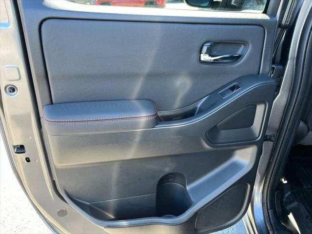 2024 Nissan Frontier Crew Cab PRO-4X 4x4