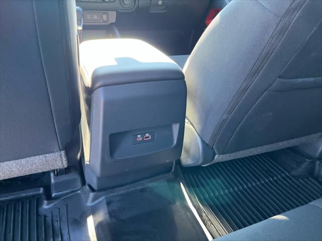 2024 Nissan Frontier Crew Cab PRO-4X 4x4