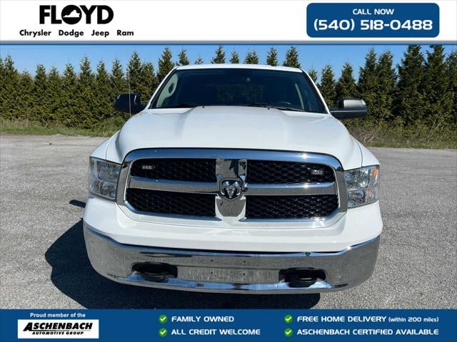 2022 RAM 1500 Classic Tradesman Crew Cab 4x4 5'7' Box