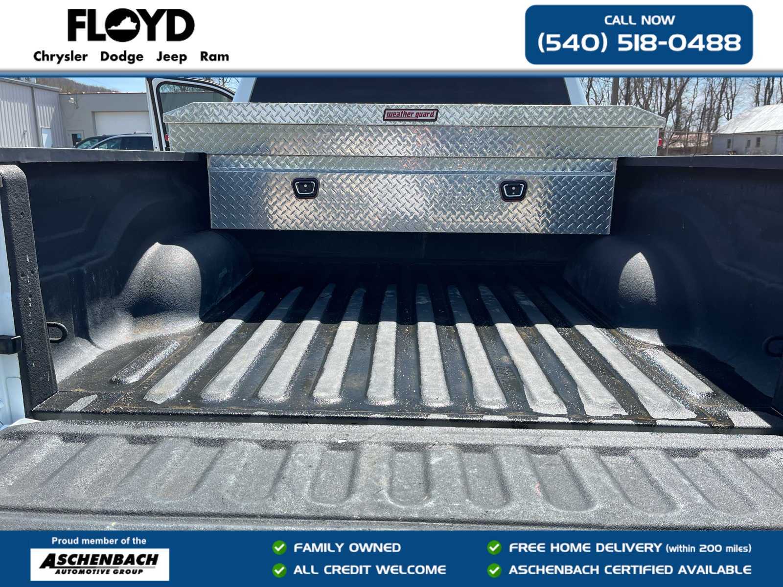 2023 RAM 1500 Classic Tradesman Crew Cab 4x4 5'7' Box